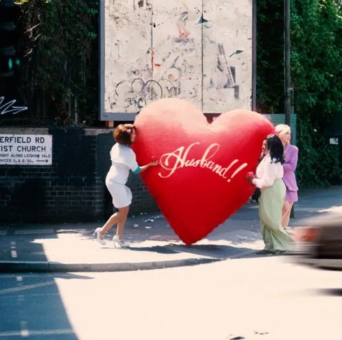 Raye. Where Is My Husband! Где же муж мой?